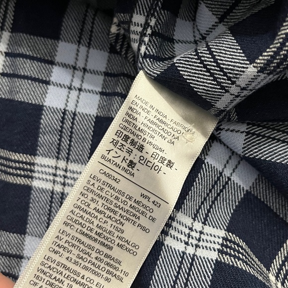 NWT - Levi’s Premium Men’s Relaxed Fit Western Shirt - Size XXL - Picture 12 of 14